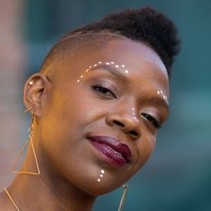 Meet your Posher, Arin